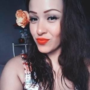 Meet your Posher, Reyna